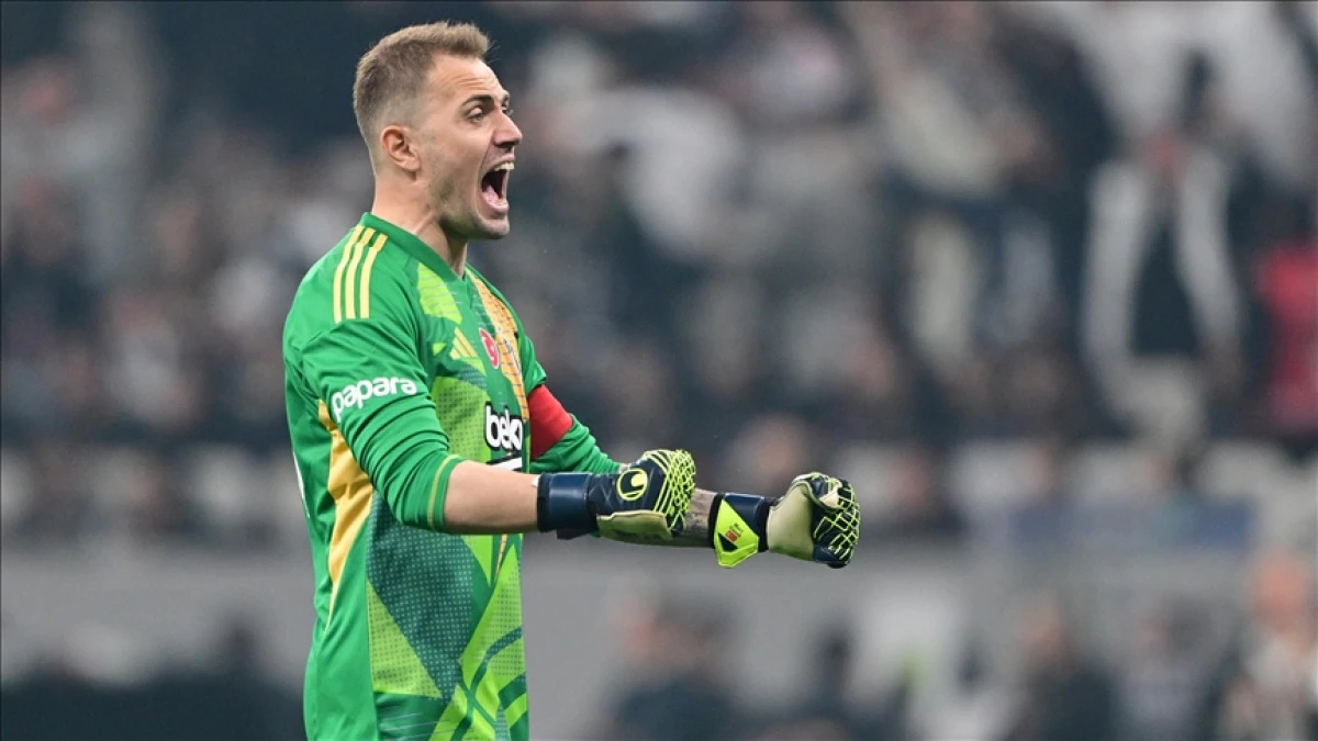 Beşiktaş'ta Mert G&uuml;nok ile yollar ayrıldı             