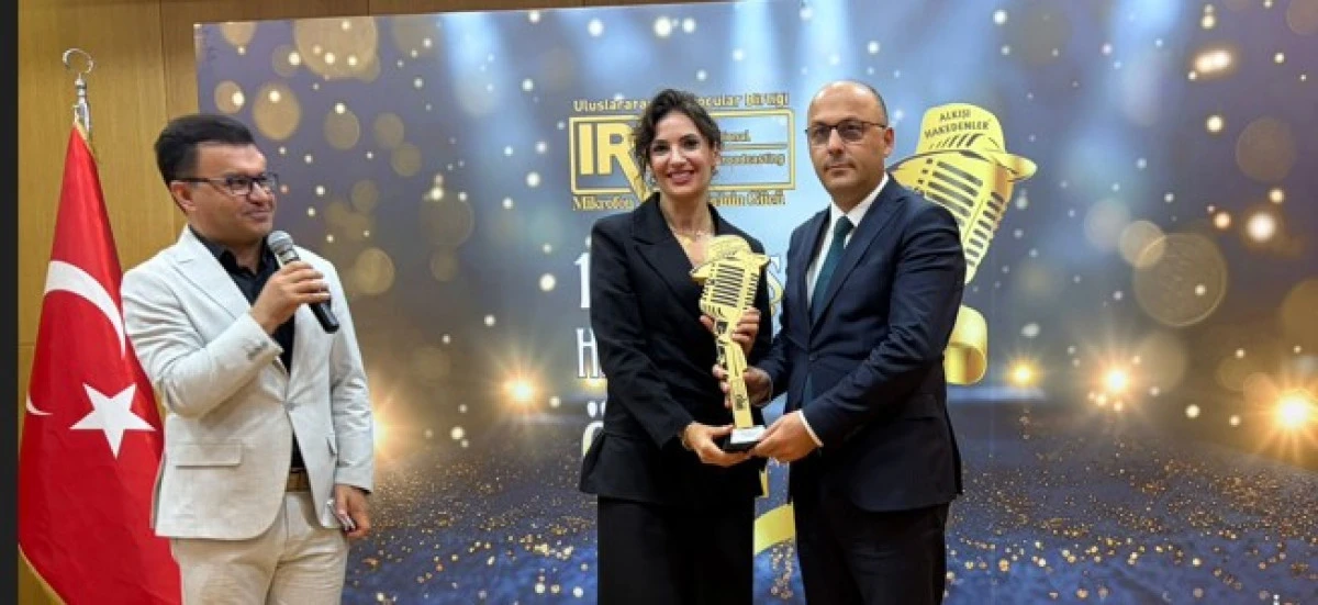 BHA&rsquo;ya &ldquo;Yılın Alkışı Hakeden Haber Ajansı&rdquo; &ouml;d&uuml;l&uuml;