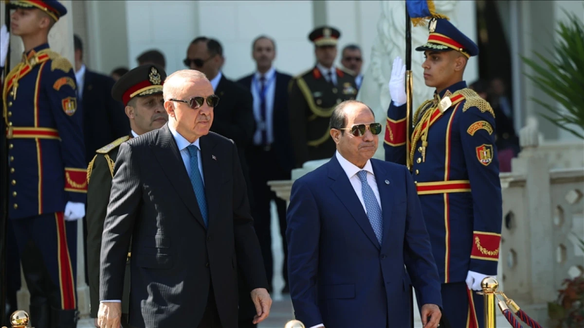 Cumhurbaşkanı Erdoğan Mısır'da             