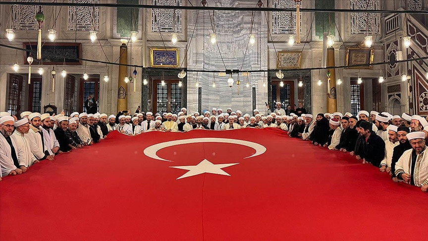 Din görevlileri Fatih Camisi'nde "birlik ve huzur" için buluştu