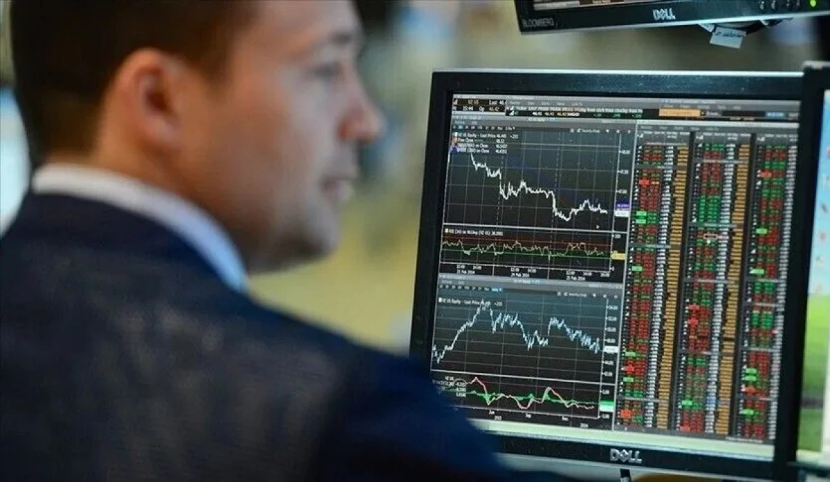 Global markets open mixed amid ongoing tech selloff, Middle East risks