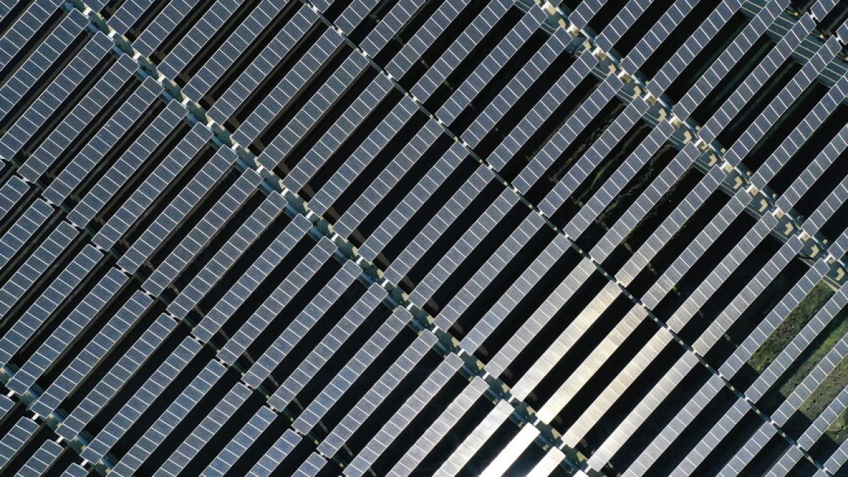 G&uuml;neşten elektrik &uuml;retiminde yılın rekoru kırıldı