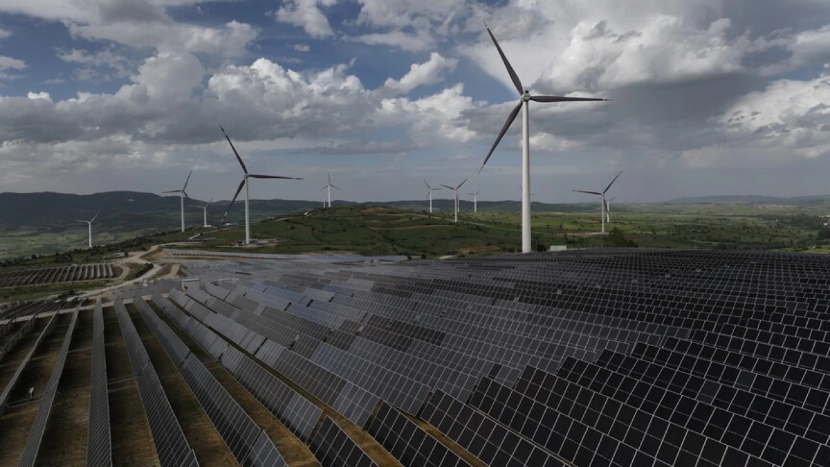 IEA: Temiz enerji d&ouml;n&uuml;ş&uuml;m&uuml;nde toplumsal katılım belirleyici olacak