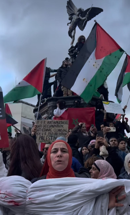 Londra'da Filistin'e destek gösterisine katılan Türk Vatandaşı Tutuklandı