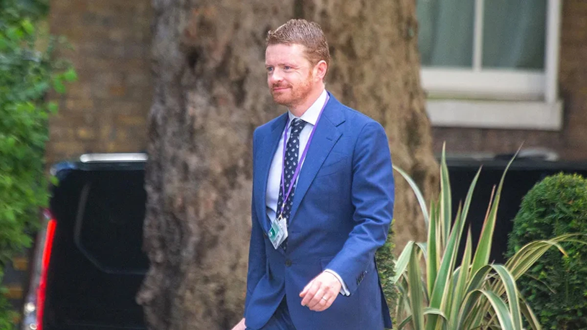 İngiltere'de Epstein dosyası &uuml;st d&uuml;zey istifa getirdi