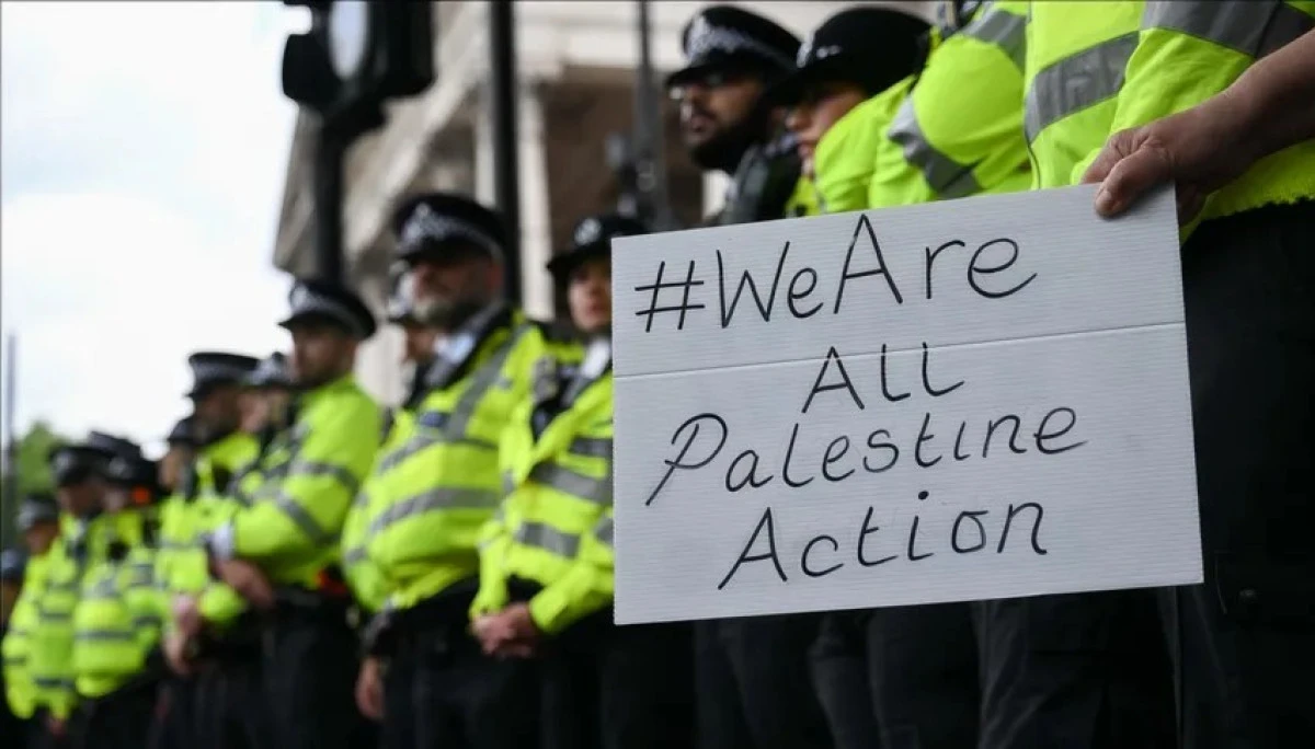 İngiltere'de Palestine Action destek&ccedil;ileri Dışişleri Bakanından Gazze'de soykırımı tanımasını istedi