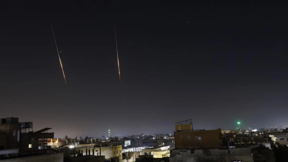 İran ordusu: ABD-İsrail &uuml;slerine en yoğun operasyon d&uuml;zenlendi