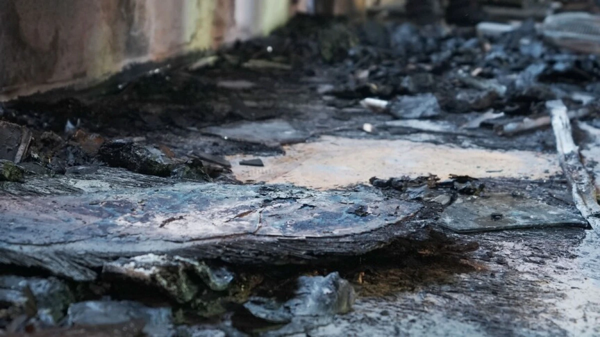 Israeli occupiers burn women's prayer hall in occupied West Bank mosque
