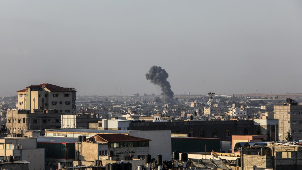 İsrail saldırıları sonucu Refah'taki belediye binasında yangın çıktı