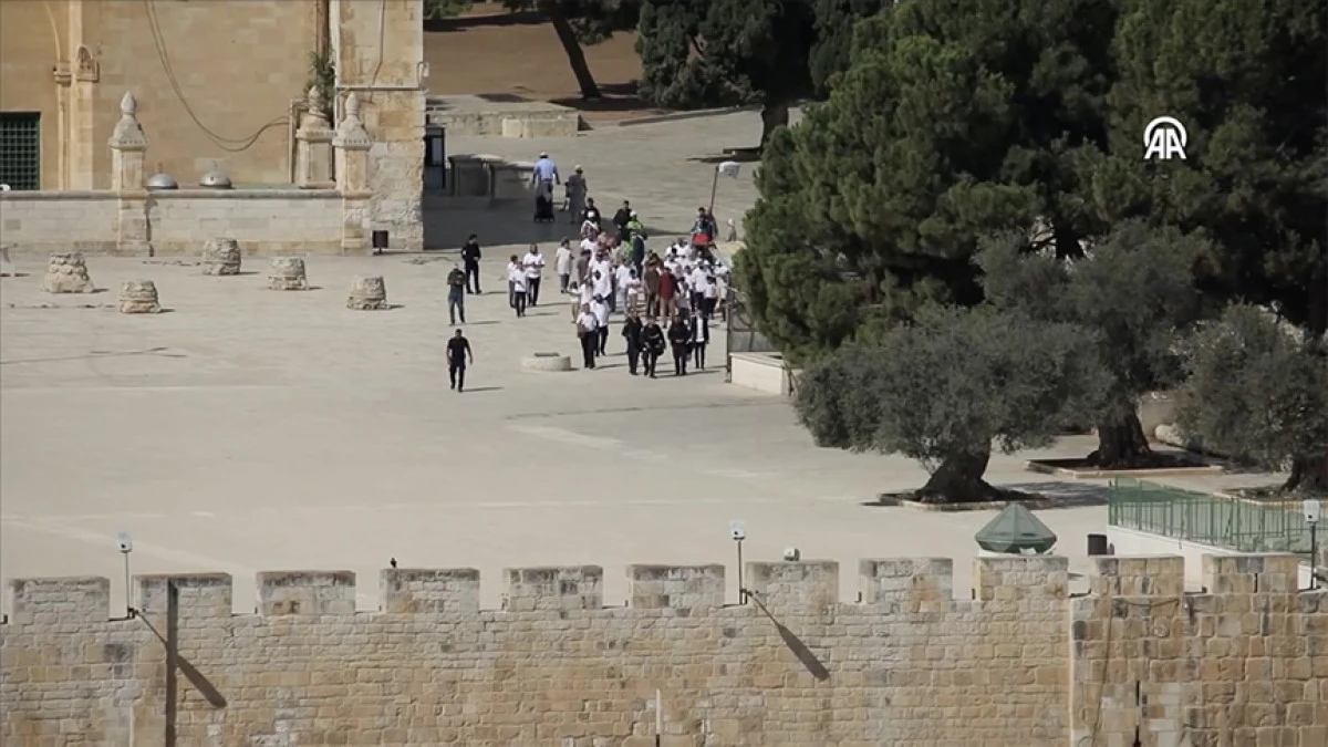 İsrailli aşırı sağcı Bakan Ben Gvir bir hafta içinde ikinci kez Mescid-i Aksa'ya baskın düzenledi