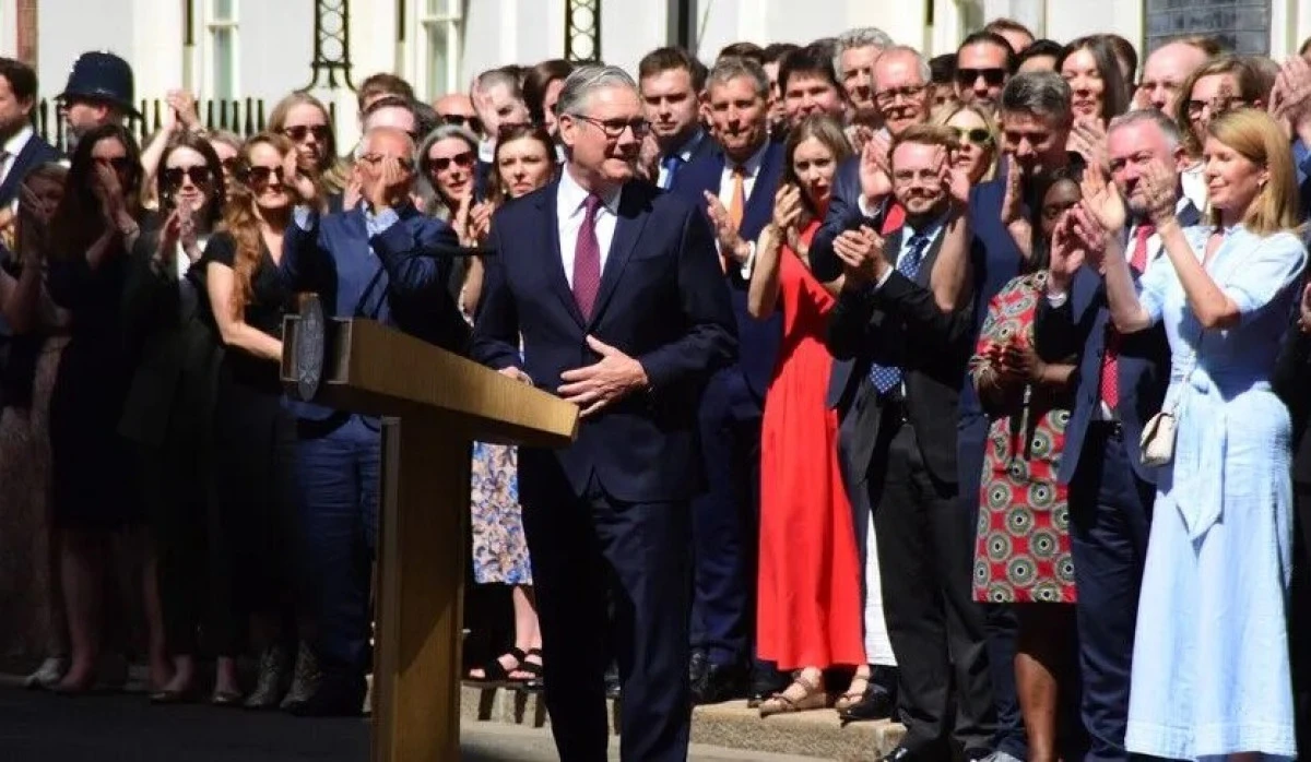 Keir Starmer formally resigns as UK prime minister