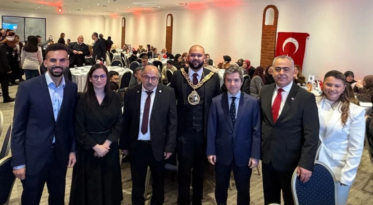 Londra T&uuml;rk Birliği İftarında Geniş Katılım