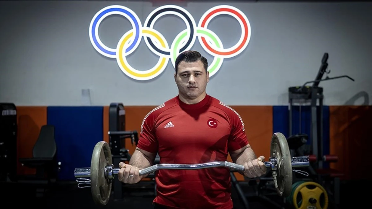 Milli g&uuml;reş&ccedil;i Rıza Kayaalp "zorlu s&uuml;re&ccedil;ten g&uuml;&ccedil;lenerek" &ccedil;ıktı