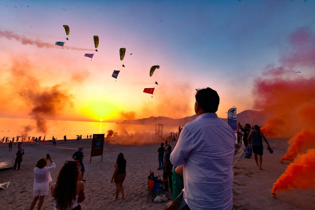 &Ouml;l&uuml;deniz Uluslararası Hava Oyunları Festivali Başlıyor