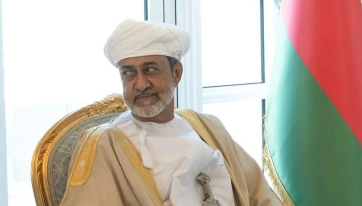 Oman&rsquo;s sultan departs for 4-day state visit to UK