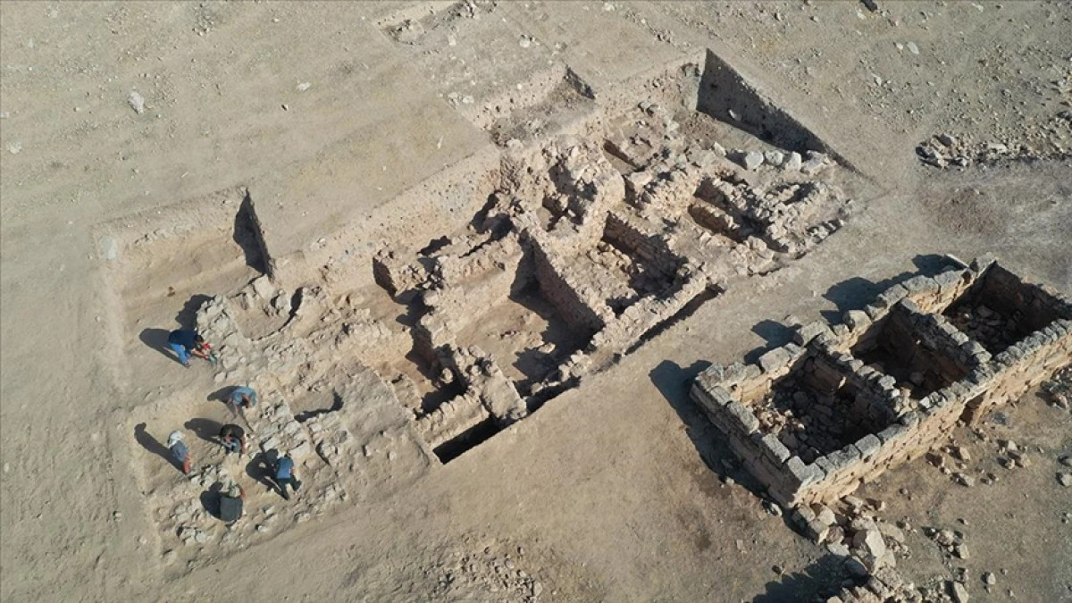 Soğmatar Antik Kenti'nde Demir Çağ dönemine ait kamusal yapı bulundu