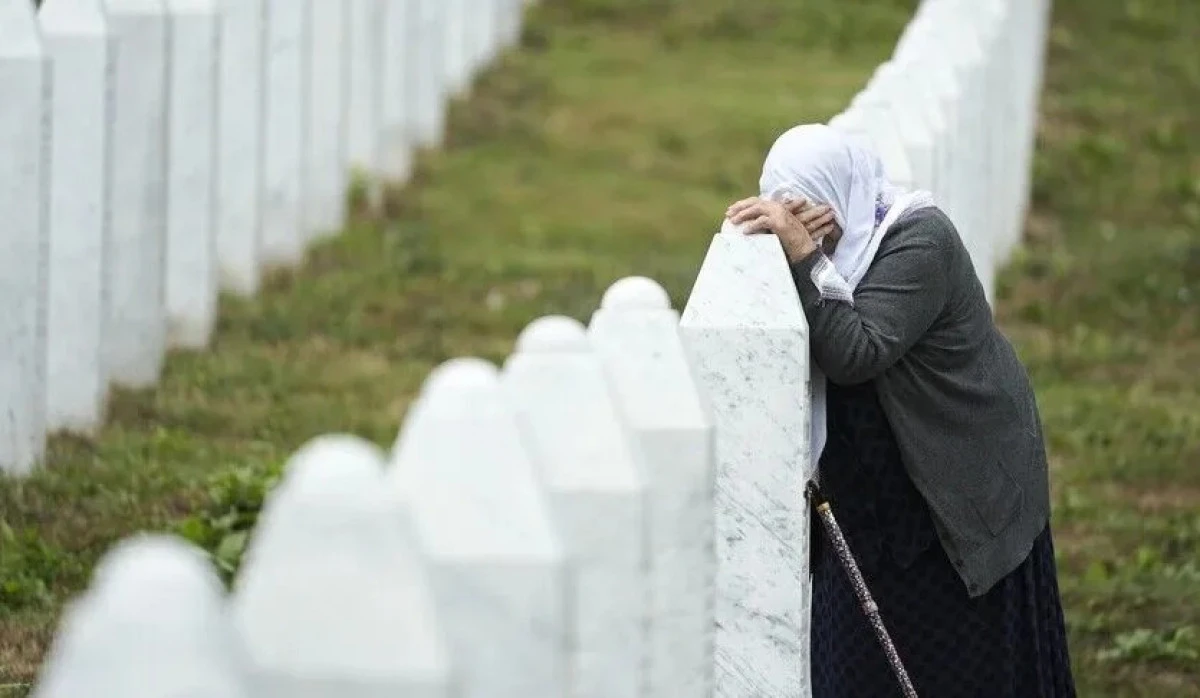 Srebrenitsa'daki soykırım kurbanlarından 1000'den fazlasının cenazesi bulunamadı