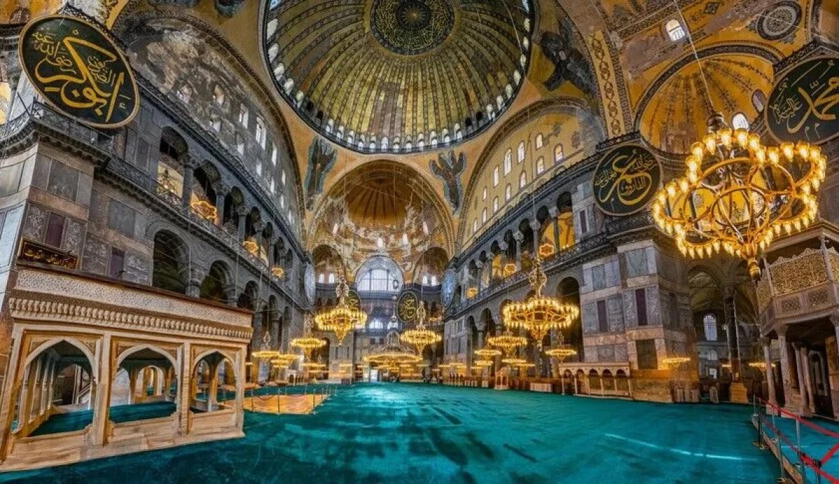 TBMM Başkanı Kurtulmuş'tan Ayasofya mesajı