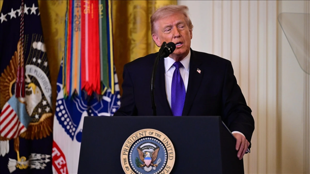 Trump: (İran) B&uuml;y&uuml;k dalga yakında geliyor