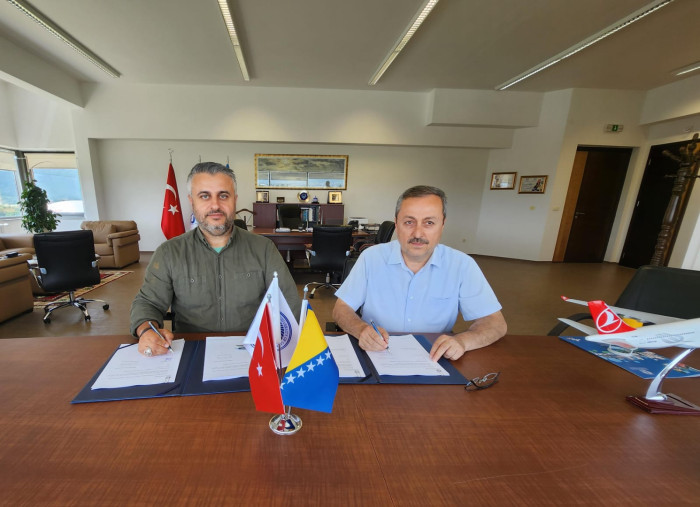 Turkish Press Medya grubu Uluslararası Saraybosna Üniversitesi ile işbirliği protokolü imzaladı