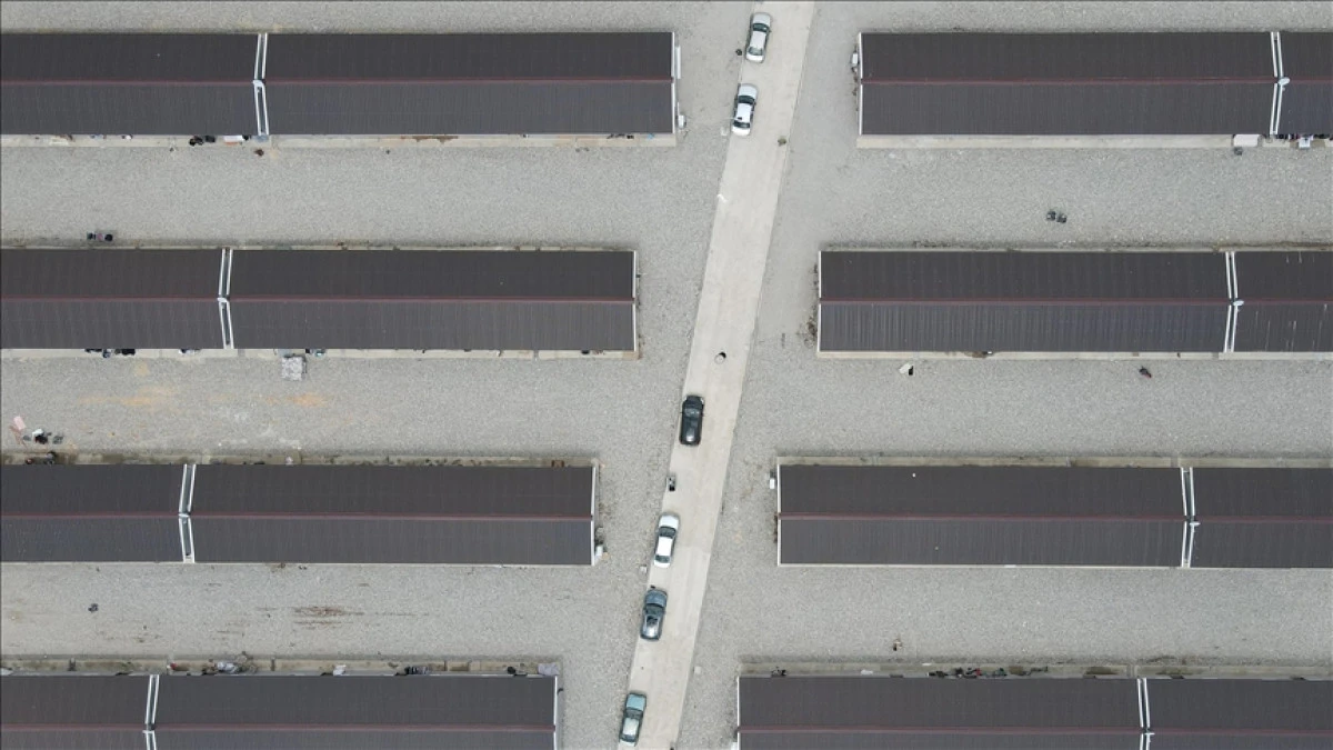 T&uuml;rkiye to set up 100 prefabricated homes for disaster-hit families in northern Lebanon