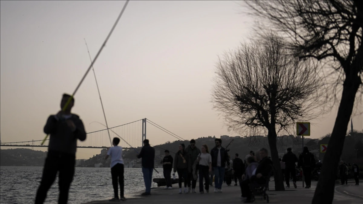 T&uuml;rkiye'de son 56 yılın en sıcak 3'&uuml;nc&uuml; şubat ayı yaşandı