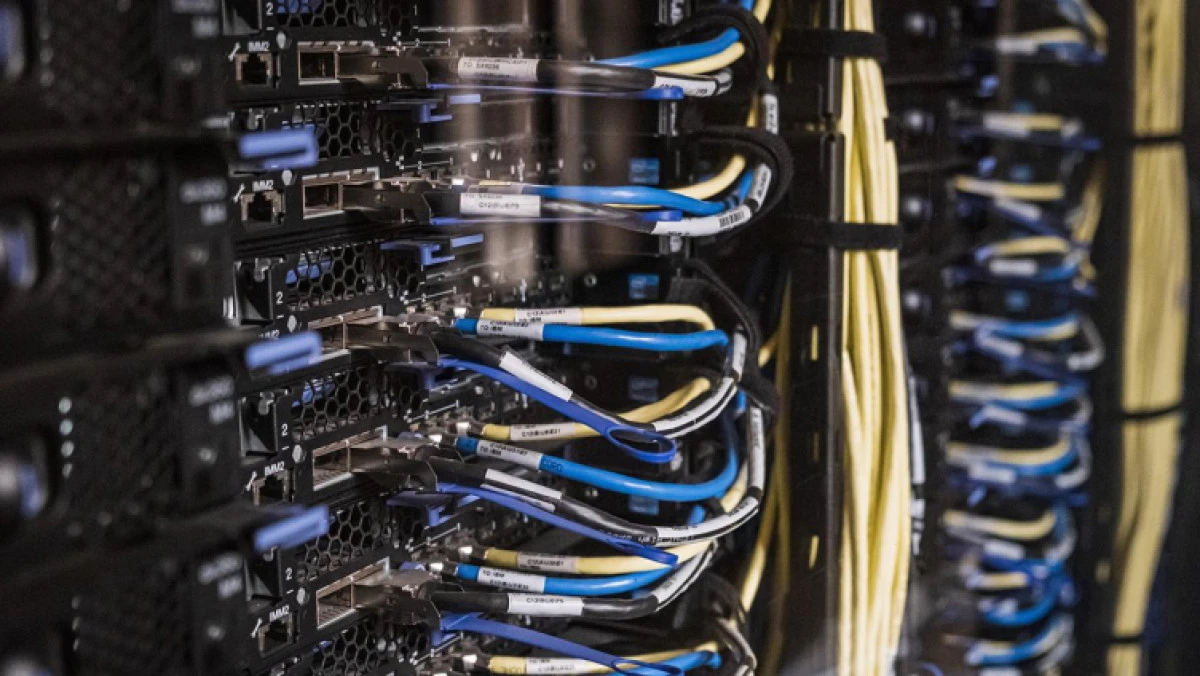 T&uuml;rkiye&rsquo;nin s&uuml;per bilgisayarı ARF d&uuml;nyada ilk 50&rsquo;ye girdi