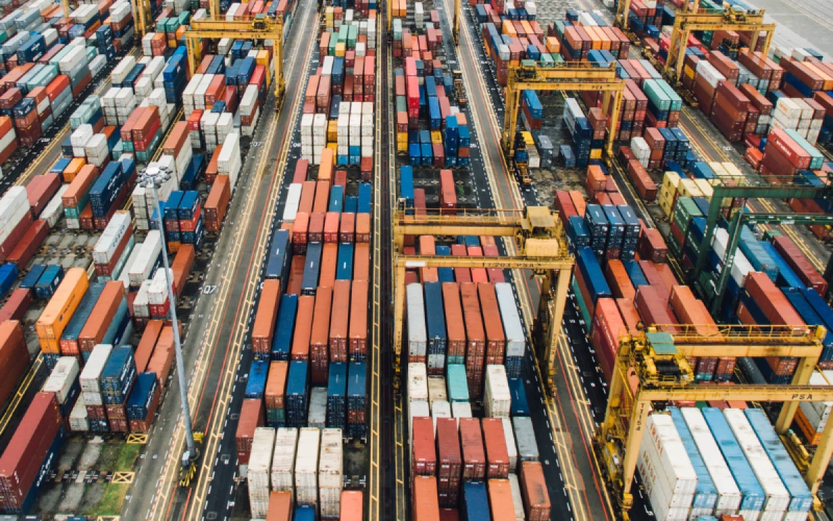 T&uuml;rkiye&rsquo;s exports hit record $25.6B in July