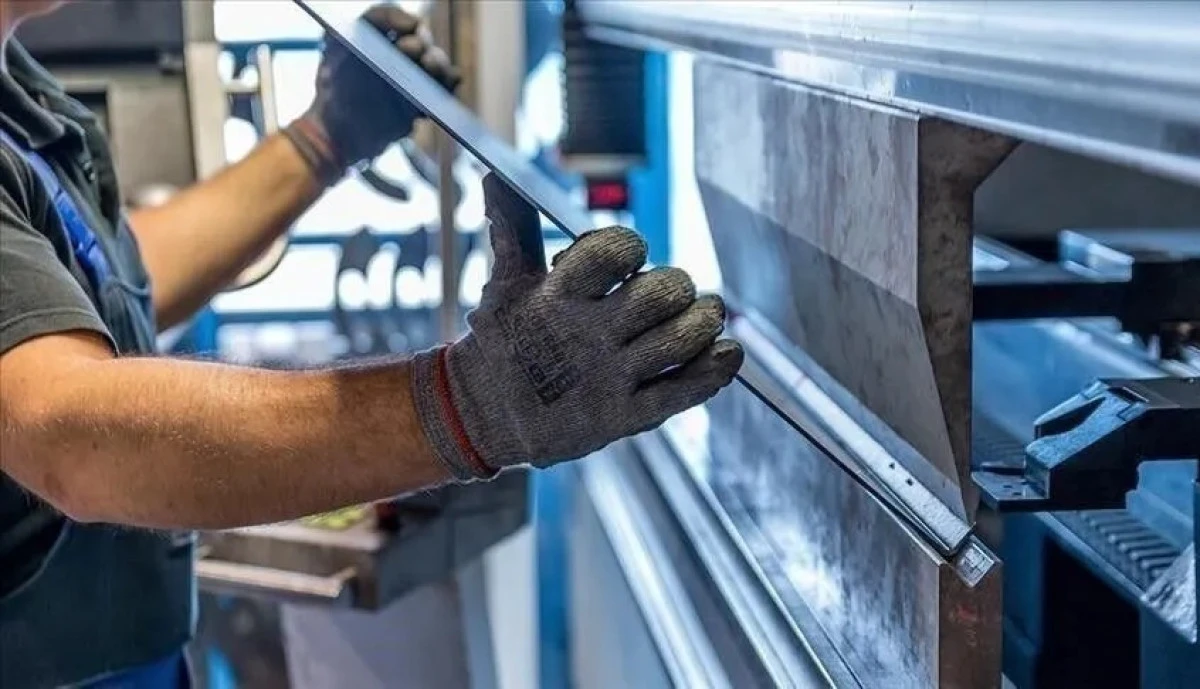 T&uuml;rkiye&rsquo;s industrial production falls 1.9% year-on-year in August