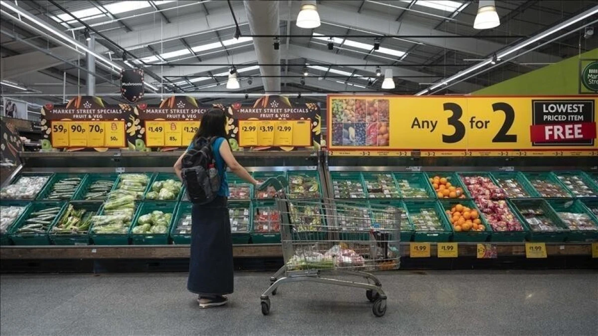 UK inflation unexpectedly remains unchanged at 2.8% in May