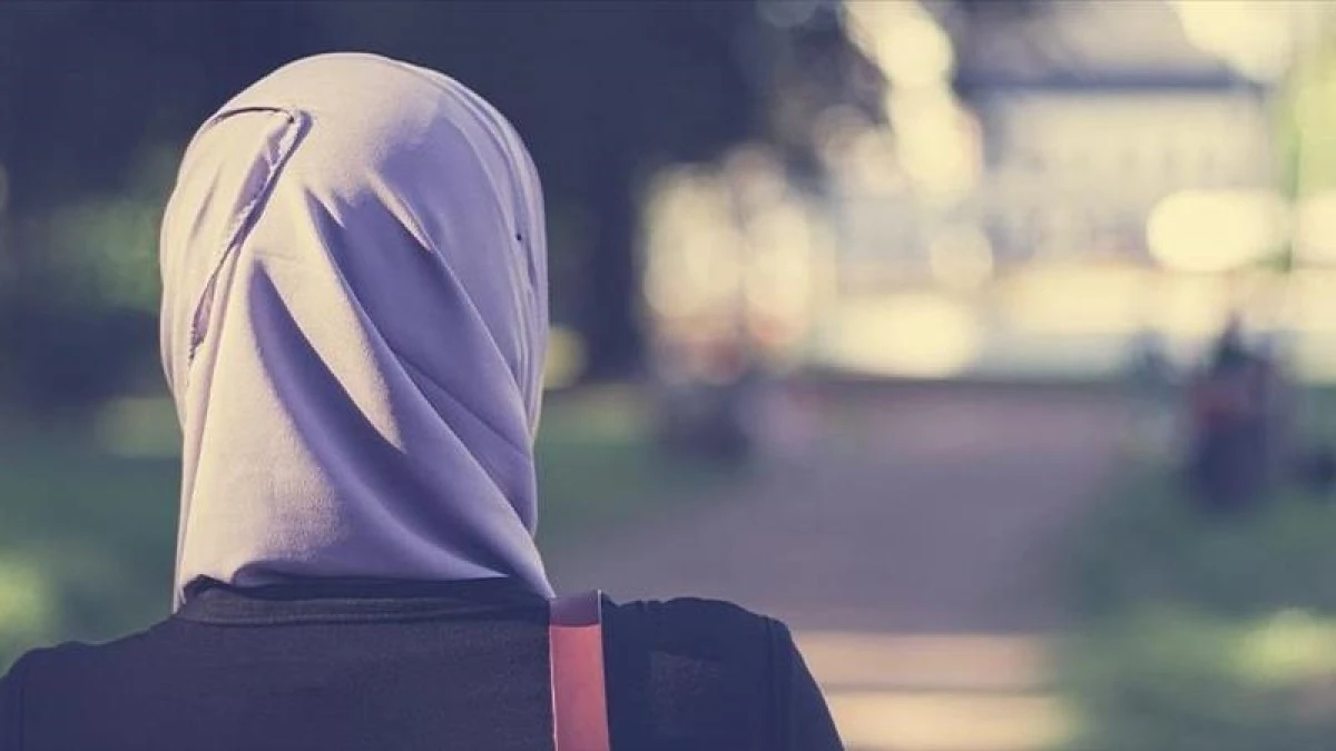 UN rights office questions Austria's headscarf ban for girls under 14