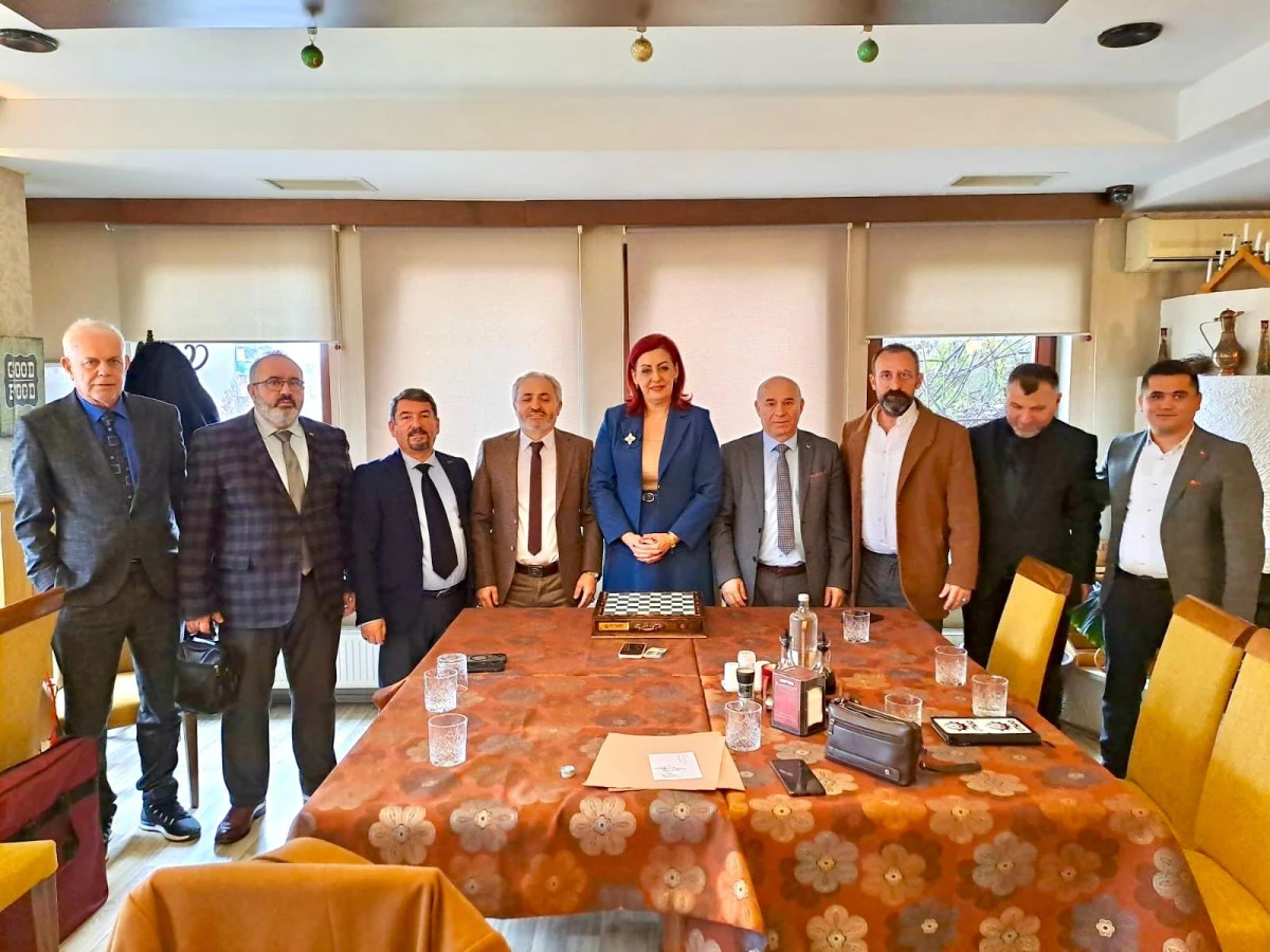 UTSİAD’dan Kosova’da Üst Düzey Temaslar