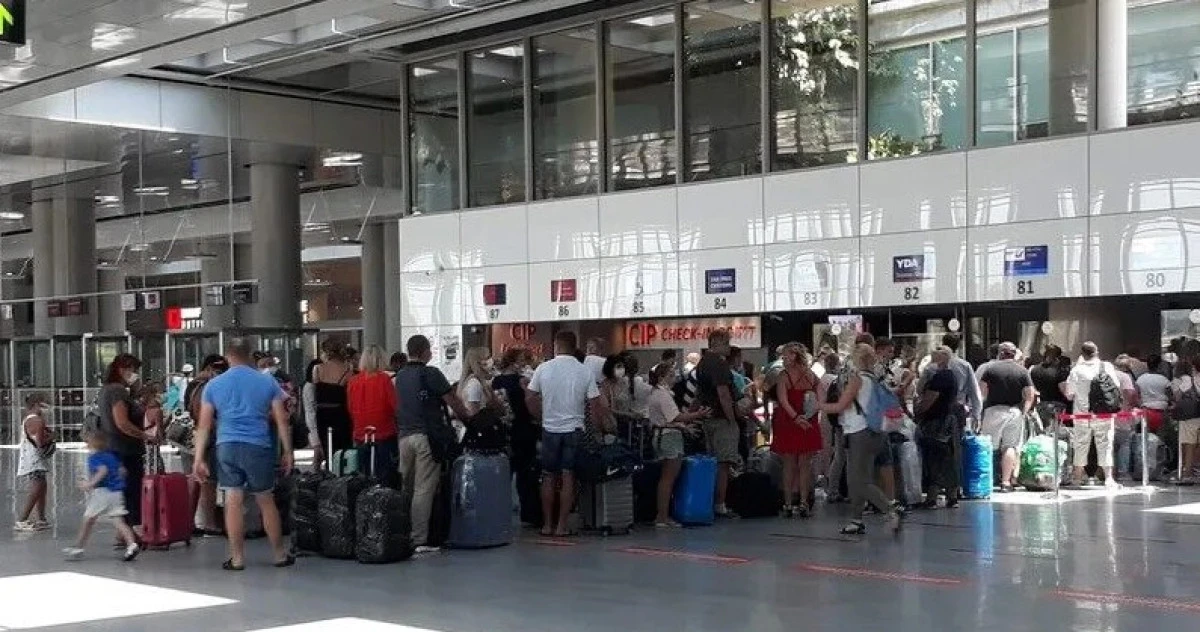 Yılın 8 ayında 167,6 milyon yolcu hava yolu ile seyahat etti