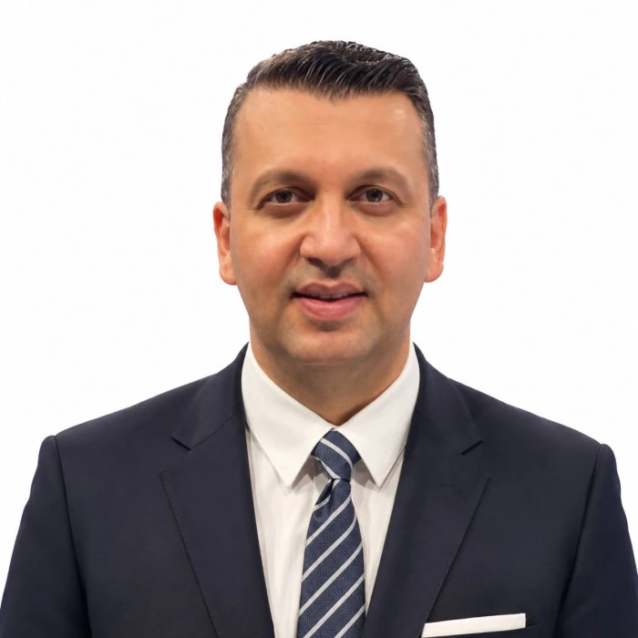 Emrah Ceylan / Uluslararası Finans ve Yatırım Uzmanı